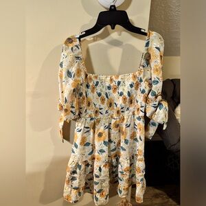 Women’s Sunflower print dress